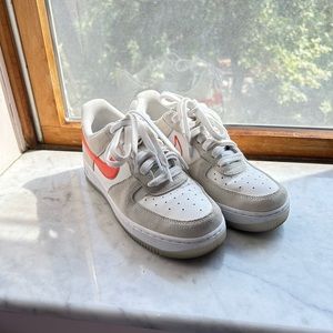 NIKE Air Force 1 '07 SE